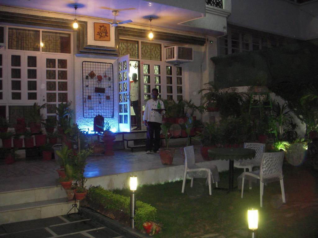 Rams Inn Új-Delhi Szoba fotó