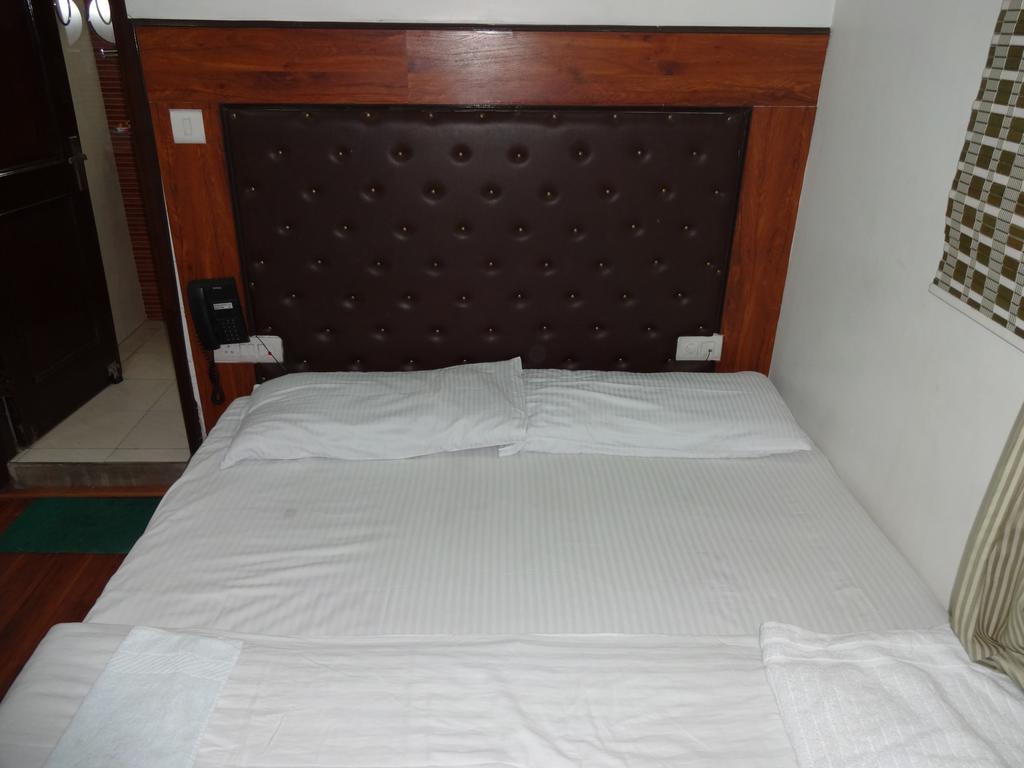 Rams Inn Új-Delhi Szoba fotó